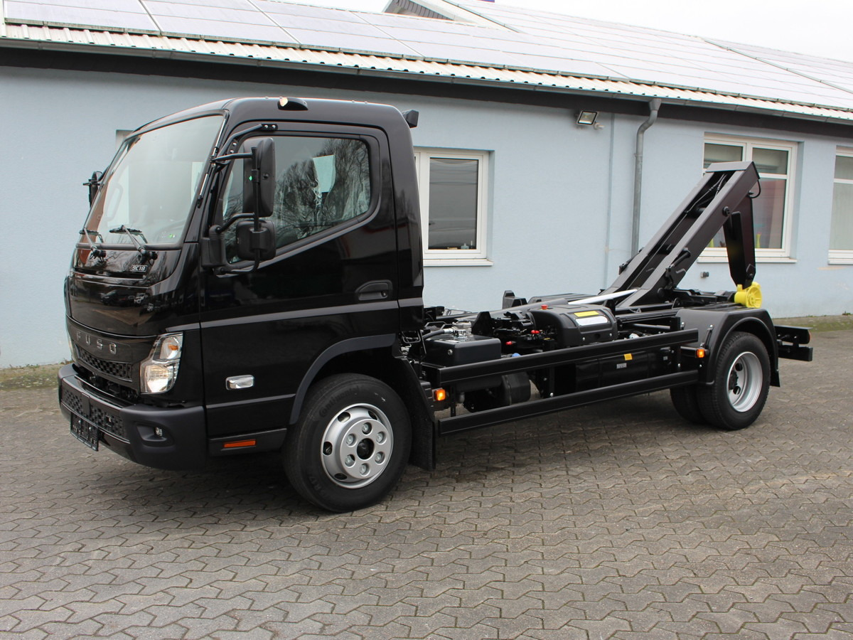 FUSO Canter FUSO 9C18  City Abrollkipper Hooklift Bla - Pacēlājs ar āķi, Kravas auto ar manipulatoru: foto 3 FUSO Canter FUSO 9C18  City Abrollkipper Hooklift Bla - Pacēlājs ar āķi, Kravas auto ar manipulatoru: foto 3
