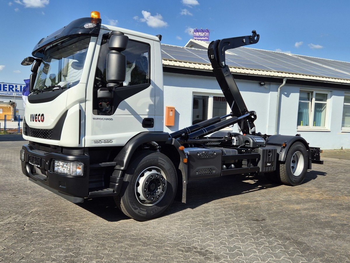 IVECO Euro Cargo 180E32 4x2 Abrollkipper NEU - Pacēlājs ar āķi: foto 1 IVECO Euro Cargo 180E32 4x2 Abrollkipper NEU - Pacēlājs ar āķi: foto 1