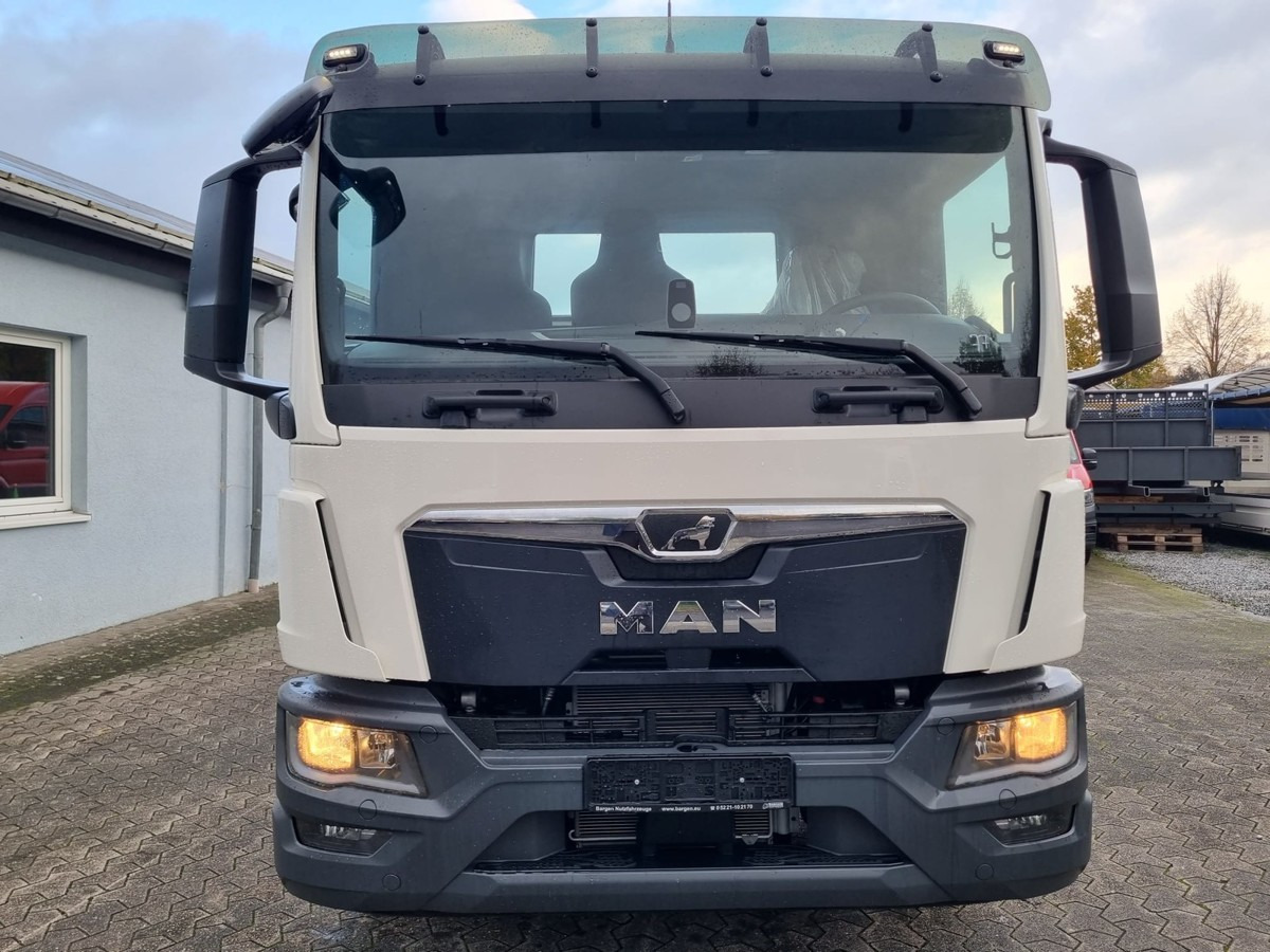 Jaunā Pacēlājs ar āķi MAN TGM 15.290 BL Abrollkipper PowerMatic Standheiz.: foto 19