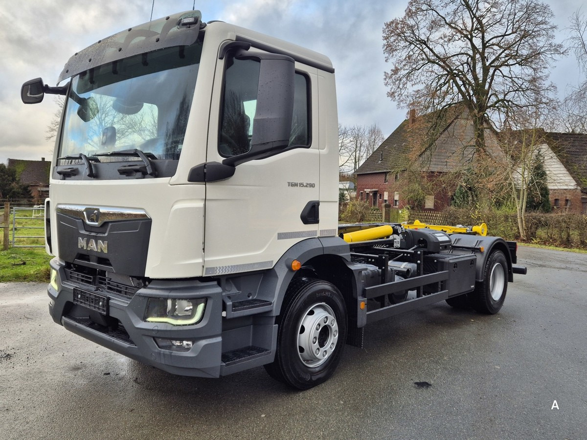 MAN TGM 15.290 BL Abrollkipper PowerMatic Standheiz. - Pacēlājs ar āķi: foto 3 MAN TGM 15.290 BL Abrollkipper PowerMatic Standheiz. - Pacēlājs ar āķi: foto 3