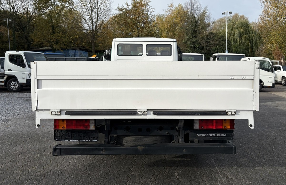 MERCEDES-BENZ Vario 816D Alupritsche 1 Hand - Automašīna ar kravas platformu: foto 5 MERCEDES-BENZ Vario 816D Alupritsche 1 Hand - Automašīna ar kravas platformu: foto 5