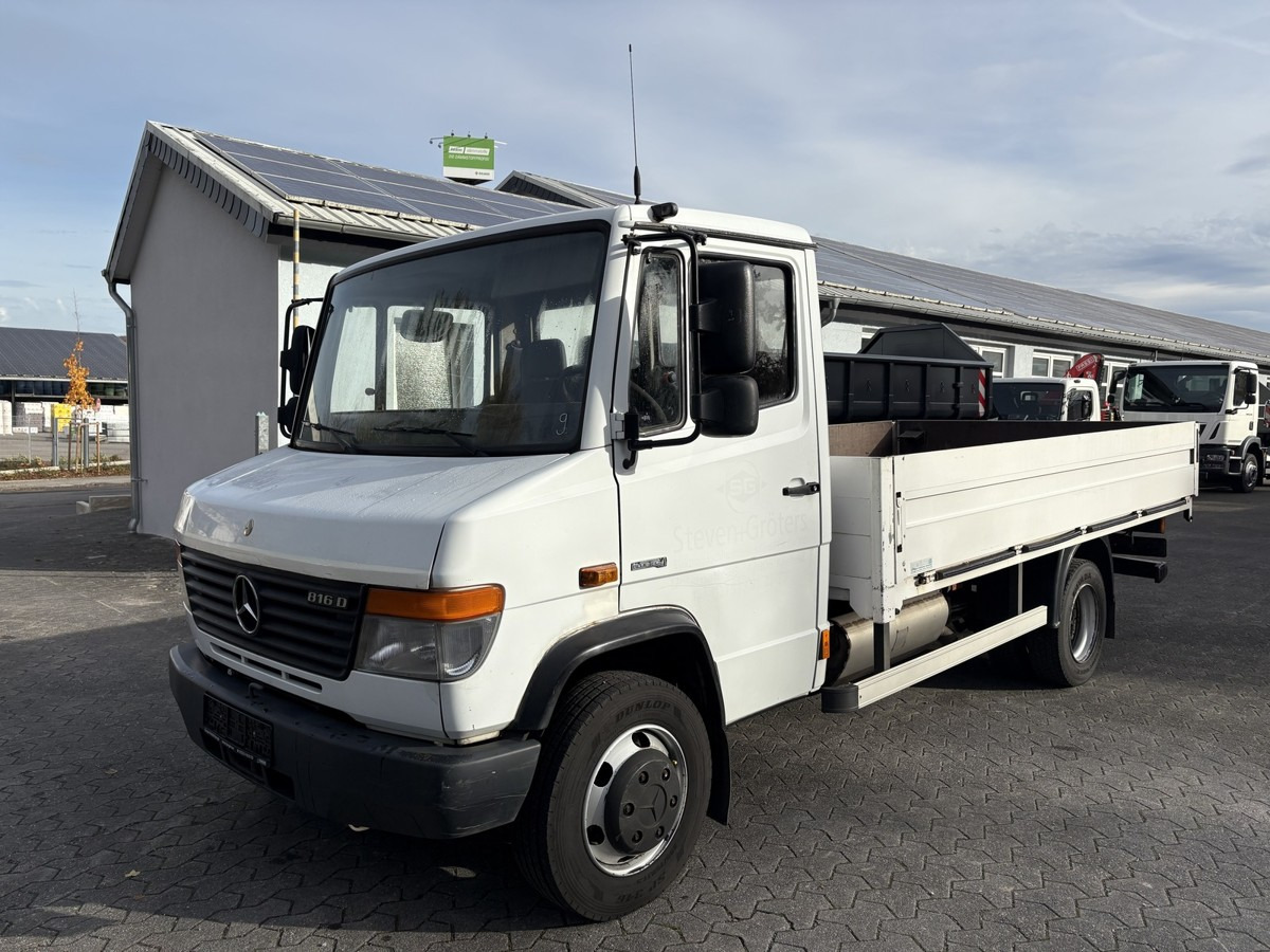 MERCEDES-BENZ Vario 816D Alupritsche 1 Hand - Automašīna ar kravas platformu: foto 2 MERCEDES-BENZ Vario 816D Alupritsche 1 Hand - Automašīna ar kravas platformu: foto 2