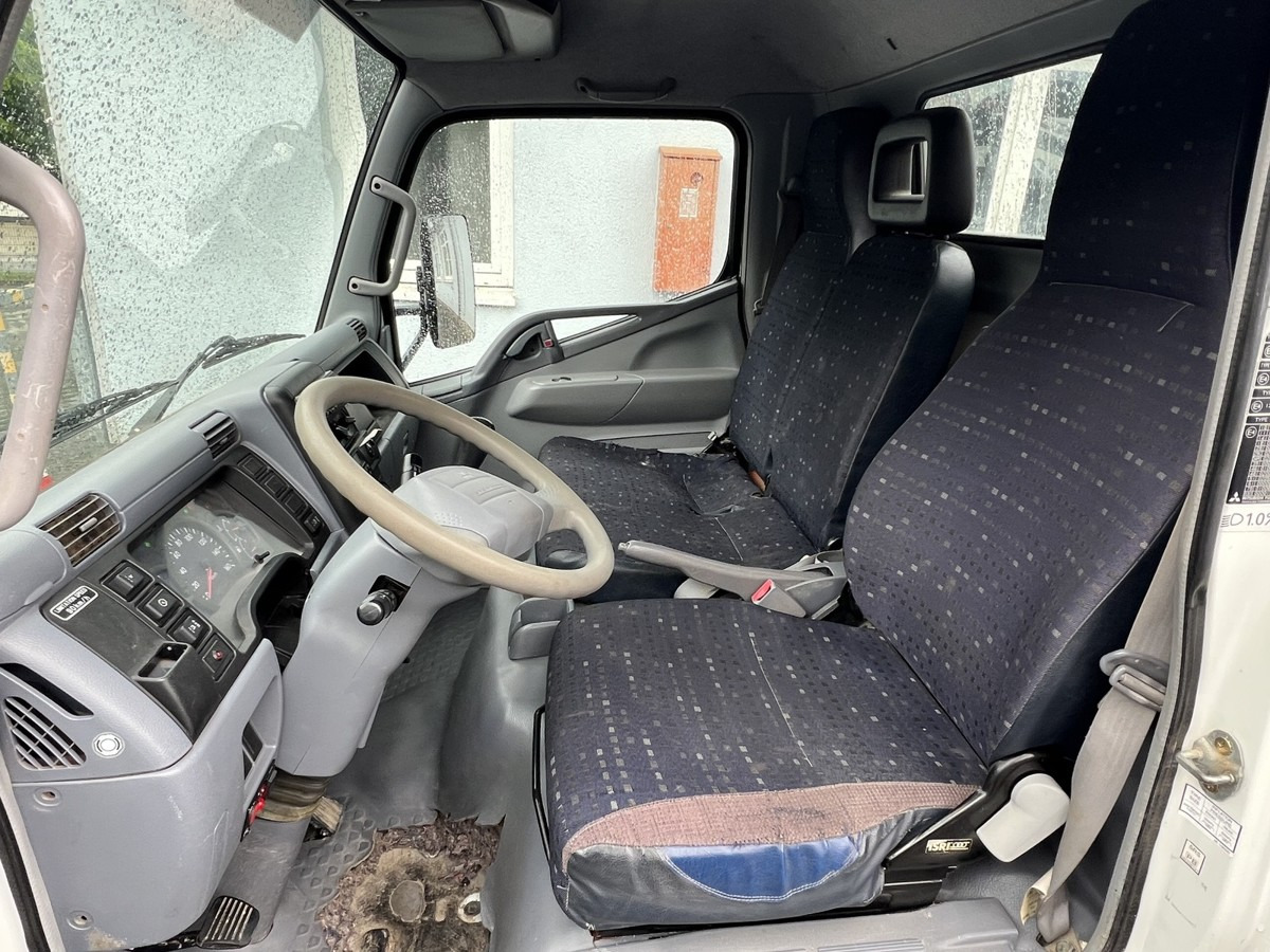 Pacēlājs ar āķi, Kravas auto ar manipulatoru MITSUBISHI Canter 5S13 m. Ladekran Ferrari 530 3xhydr1xmech: foto 18