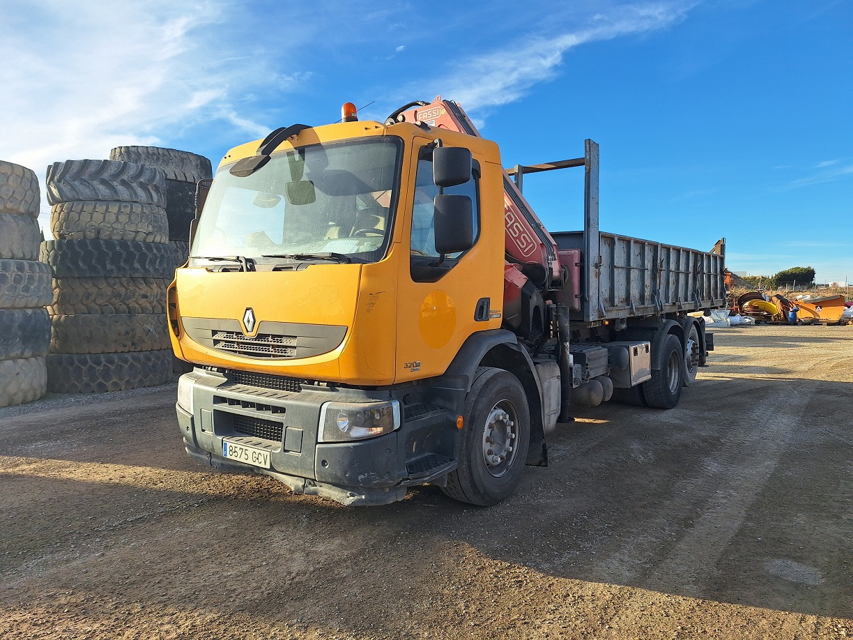 RENAULT PREMIUM LANDER 320.26 - Kravas auto ar manipulatoru: foto 1 RENAULT PREMIUM LANDER 320.26 - Kravas auto ar manipulatoru: foto 1