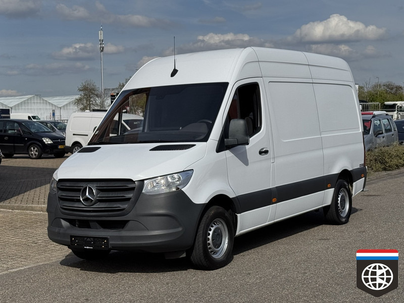 Mercedes-Benz Sprinter 315 RWD - Man - A/C - ACC - Mazs furgons: foto 2 Mercedes-Benz Sprinter 315 RWD - Man - A/C - ACC - Mazs furgons: foto 2