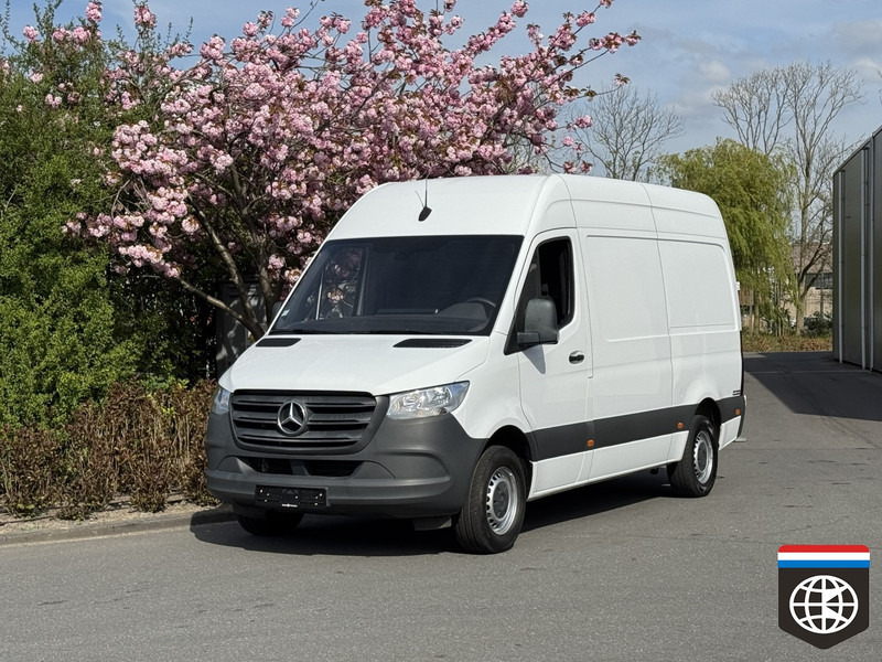 Mercedes-Benz Sprinter 315 RWD - Man - A/C - ACC - Mazs furgons: foto 1 Mercedes-Benz Sprinter 315 RWD - Man - A/C - ACC - Mazs furgons: foto 1
