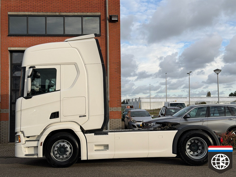 Scania R 500 NIGHT A/C - FULL SPOILER - RETARDER - EURO6D - Vilcējs: foto 3 Scania R 500 NIGHT A/C - FULL SPOILER - RETARDER - EURO6D - Vilcējs: foto 3