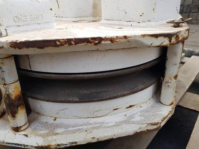 Crane parts and equipment Lifting Block Diversen - Celtnis: foto 3 Crane parts and equipment Lifting Block Diversen - Celtnis: foto 3