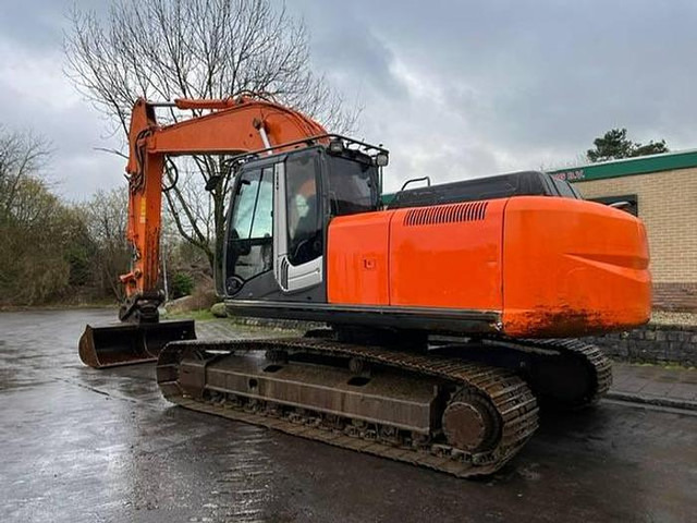 Hitachi ZX250LC-3 - ZX 250 LC - ZX250 - Ekskavators: foto 2 Hitachi ZX250LC-3 - ZX 250 LC - ZX250 - Ekskavators: foto 2