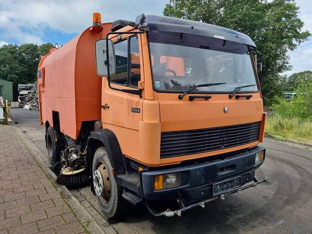 Mercedes-Benz 1314 KO - Ielu tīrīšanas mašīna: foto 3 Mercedes-Benz 1314 KO - Ielu tīrīšanas mašīna: foto 3