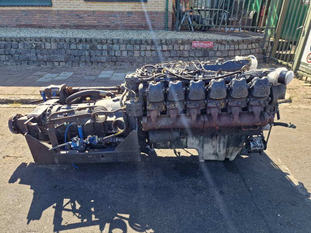 Dzinējs Mercedes-Benz OM 404 for sale - the Netherlands: foto 1