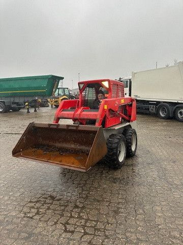 Bobcat S 130, S.W.S., 3. Steuerkreis, Div. Anbaugeräte - Mini-ekskavators: foto 5 Bobcat S 130, S.W.S., 3. Steuerkreis, Div. Anbaugeräte - Mini-ekskavators: foto 5