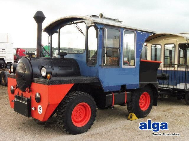 Cordes Zugmaschine (Lokomotive) Personenanhänger - Starppilsētu autobuss: foto 1 Cordes Zugmaschine (Lokomotive) Personenanhänger - Starppilsētu autobuss: foto 1