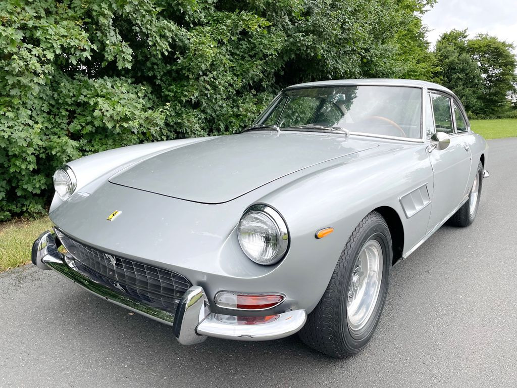 Ferrari 330 GT Coupe 2+2/TÜV neu/H-Zulassung - Vieglā automašīna: foto 3 Ferrari 330 GT Coupe 2+2/TÜV neu/H-Zulassung - Vieglā automašīna: foto 3