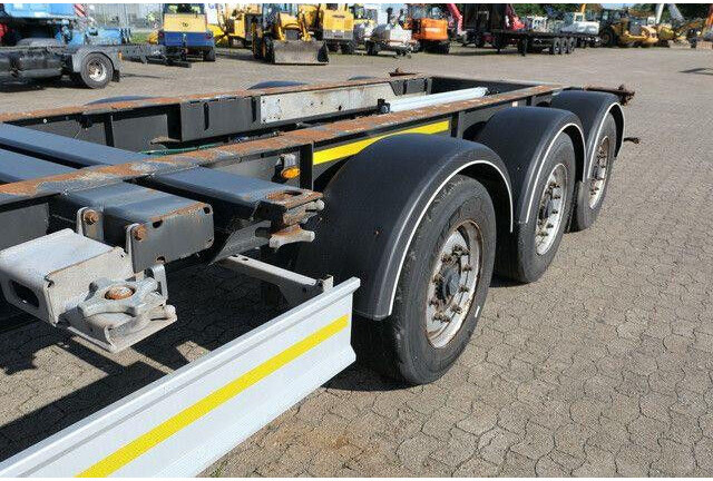 Fliegl SDS 380 SDS01, 20/30 & 40 Fuß Container, BPW - Puspiekabe zema profila platforma: foto 5 Fliegl SDS 380 SDS01, 20/30 & 40 Fuß Container, BPW - Puspiekabe zema profila platforma: foto 5