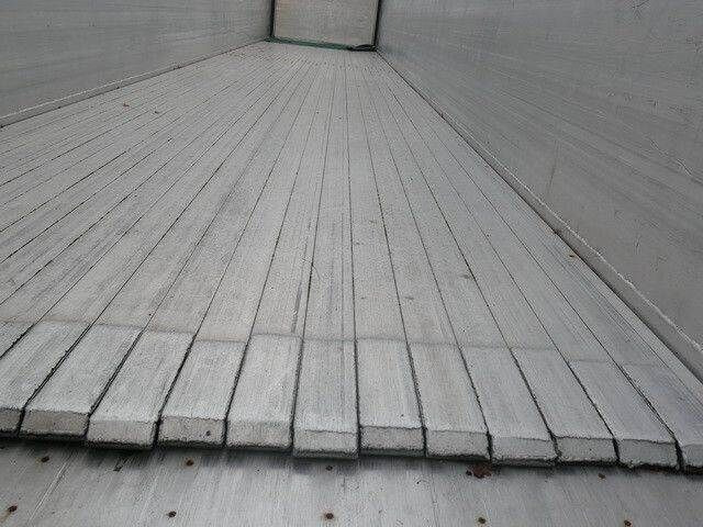 Puspiekabe slēgtā virsbūve Fliegl SDS 390, 92m³, 10mm Boden, mehrfach auf Lager: foto 6