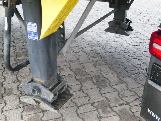 Puspiekabe slēgtā virsbūve Fliegl SDS 390, 92m³, 10mm Boden, mehrfach auf Lager: foto 9