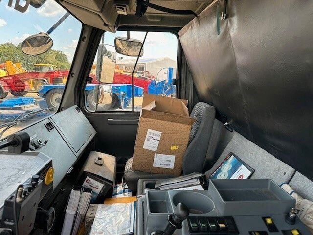 Grove GMK6300 KRAN 300/330 Tonnen - Torņa celtnis: foto 5 Grove GMK6300 KRAN 300/330 Tonnen - Torņa celtnis: foto 5