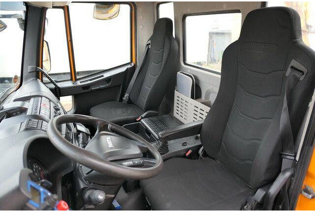 Kravas automašīna - kabeļu sistēma Iveco 160 E EuroCargo 4x2, VDL P-10, teleskop., Funk: foto 11 Kravas automašīna - kabeļu sistēma Iveco 160 E EuroCargo 4x2, VDL P-10, teleskop., Funk: foto 11