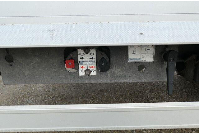 Piekabe slēgtā virsbūve K + G TEC, ZFG-11.9 VZD, Tandem, Verzinkt, Luft: foto 12 Piekabe slēgtā virsbūve K + G TEC, ZFG-11.9 VZD, Tandem, Verzinkt, Luft: foto 12