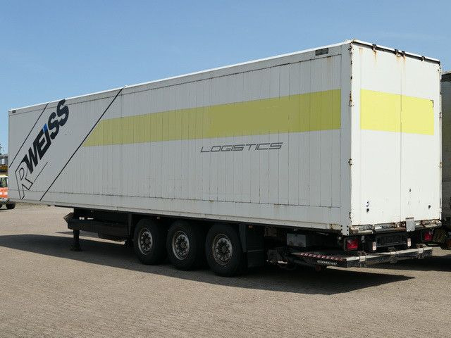 Krone SDK 27, Schlüssellochblech, LBW, Luft-Lift, SAF - Puspiekabe slēgtā virsbūve: foto 3 Krone SDK 27, Schlüssellochblech, LBW, Luft-Lift, SAF - Puspiekabe slēgtā virsbūve: foto 3