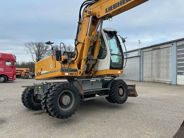 Liebherr A 904 C Litronic/SW System SW48/Klima/Kamera - Riteņu ekskavators: foto 2 Liebherr A 904 C Litronic/SW System SW48/Klima/Kamera - Riteņu ekskavators: foto 2