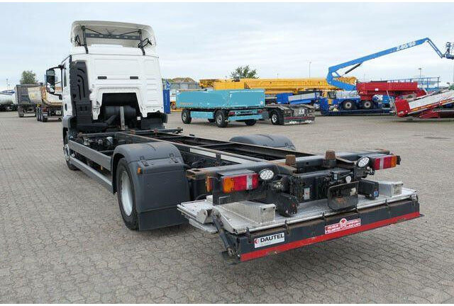 MAN 18.330 TGS 4x2, BDF, LBW 2.0to., Liege, Luftfed. - Šasija kravas automašīna: foto 3 MAN 18.330 TGS 4x2, BDF, LBW 2.0to., Liege, Luftfed. - Šasija kravas automašīna: foto 3