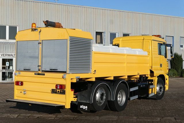 MAN 26.413/6x2/4x 2000 ltr. Tanks/Deutz Motor - Autocisterna: foto 5 MAN 26.413/6x2/4x 2000 ltr. Tanks/Deutz Motor - Autocisterna: foto 5