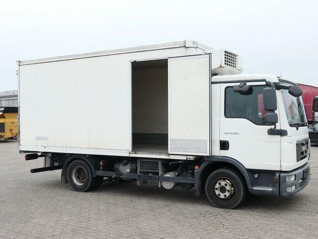 MAN 8.220 TGL BL 4x2, Thermo King, 3. Sitz, 5m lang - Kravas automašīna refrižerators: foto 5 MAN 8.220 TGL BL 4x2, Thermo King, 3. Sitz, 5m lang - Kravas automašīna refrižerators: foto 5