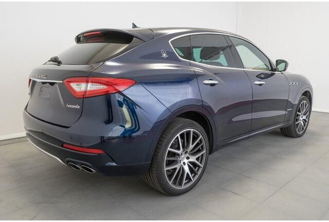 Maserati Levante Q4 Gran Lusso/2. Hand/TOP! - Automašīna ar kravas platformu: foto 4 Maserati Levante Q4 Gran Lusso/2. Hand/TOP! - Automašīna ar kravas platformu: foto 4