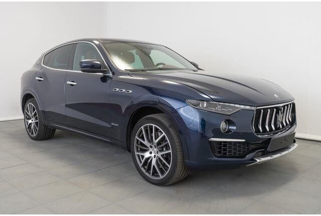 Maserati Levante Q4 Gran Lusso/2. Hand/TOP! - Automašīna ar kravas platformu: foto 3 Maserati Levante Q4 Gran Lusso/2. Hand/TOP! - Automašīna ar kravas platformu: foto 3