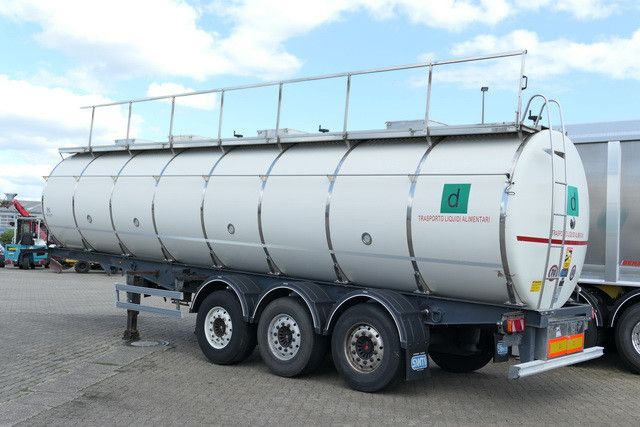 Menci SA 105/Lebensmittel Tank 32 cbm./12x auf Lager! - Puspiekabe cisterna: foto 5 Menci SA 105/Lebensmittel Tank 32 cbm./12x auf Lager! - Puspiekabe cisterna: foto 5