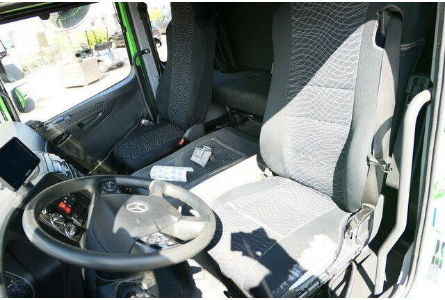 Kravas automašīna ar slēgto virsbūvi Mercedes-Benz 1023 L Atego 4x2, Schlafkabine, AHK, LBW, Möbel: foto 12