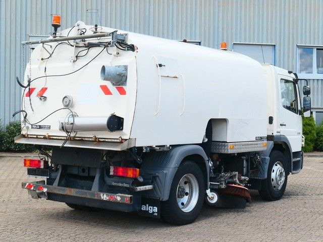 Mercedes-Benz 1518 LKO Atego 4x2, Kobit-Aufbau, 8m³,Wassertank - Ielu tīrīšanas mašīna: foto 3 Mercedes-Benz 1518 LKO Atego 4x2, Kobit-Aufbau, 8m³,Wassertank - Ielu tīrīšanas mašīna: foto 3