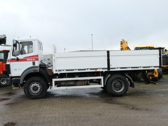 Mercedes-Benz 1824 AK 4x4, Allrad, AHK, Blattfederung, 168tkm - Bortu kravas automašīna/ Platforma: foto 2 Mercedes-Benz 1824 AK 4x4, Allrad, AHK, Blattfederung, 168tkm - Bortu kravas automašīna/ Platforma: foto 2