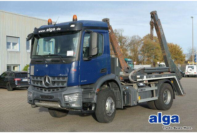 Mercedes-Benz 1832 K Arocs 4x2, Hiab SLT 140, teleskop., Klima - Kravas automašīna - kabeļu sistēma: foto 1 Mercedes-Benz 1832 K Arocs 4x2, Hiab SLT 140, teleskop., Klima - Kravas automašīna - kabeļu sistēma: foto 1