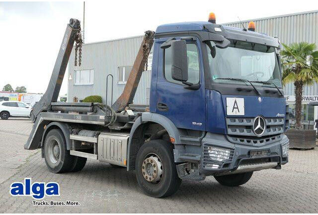 Mercedes-Benz 1832 K Arocs 4x2, Hiab SLT 140, teleskop., Klima - Kravas automašīna - kabeļu sistēma: foto 1 Mercedes-Benz 1832 K Arocs 4x2, Hiab SLT 140, teleskop., Klima - Kravas automašīna - kabeļu sistēma: foto 1