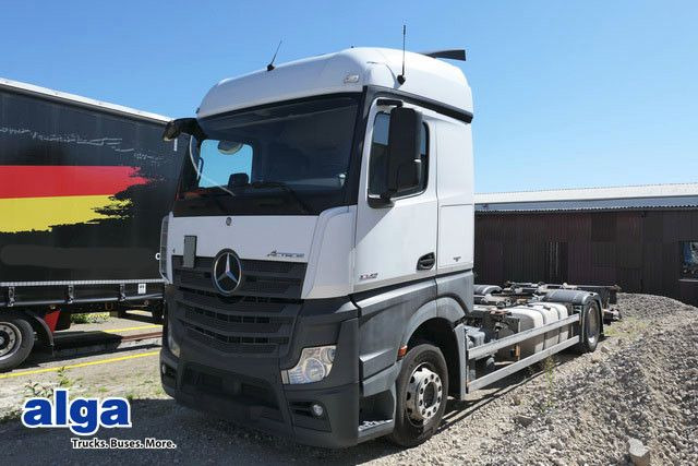 Mercedes-Benz 1842 L Actros/LBW/Retarder/BDF - Konteineru vedējs/ Kravas automašīna ar noņemamā virsbūve: foto 1 Mercedes-Benz 1842 L Actros/LBW/Retarder/BDF - Konteineru vedējs/ Kravas automašīna ar noņemamā virsbūve: foto 1