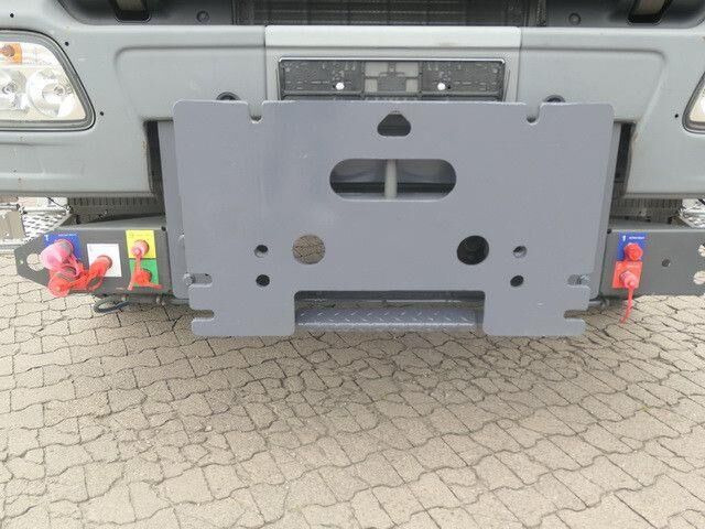 Ielu tīrīšanas mašīna Mercedes-Benz 2032 A Actros 4x4, Bucher STKF 9500, Airport, AC: foto 8