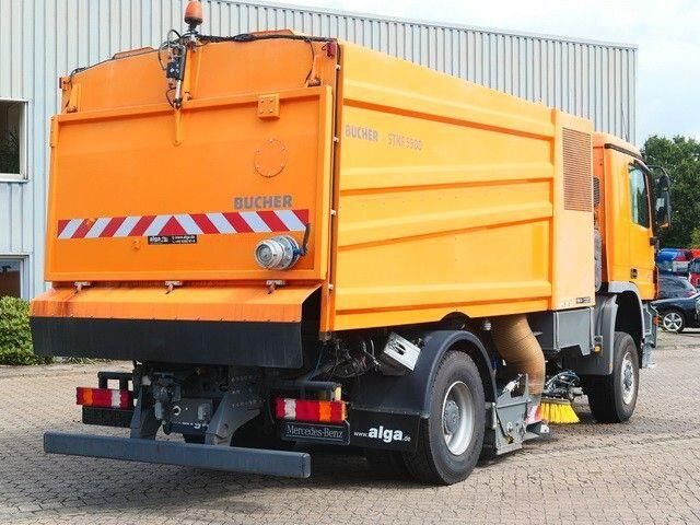 Mercedes-Benz 2032 A Actros 4x4, Bucher STKF 9500, Airport, AC - Ielu tīrīšanas mašīna: foto 3 Mercedes-Benz 2032 A Actros 4x4, Bucher STKF 9500, Airport, AC - Ielu tīrīšanas mašīna: foto 3