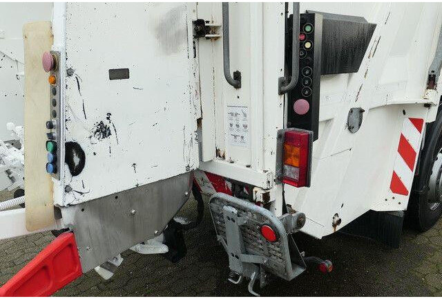 Mercedes-Benz 2532 L Actros 6x2, Faun, Variopress, Zöller, AC - Atkritumu vedējs: foto 5 Mercedes-Benz 2532 L Actros 6x2, Faun, Variopress, Zöller, AC - Atkritumu vedējs: foto 5