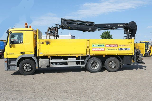Mercedes-Benz 2536 Actros/MP3/HIAB 211DL/AHK/Klima - Bortu kravas automašīna/ Platforma, Kravas auto ar manipulatoru: foto 4 Mercedes-Benz 2536 Actros/MP3/HIAB 211DL/AHK/Klima - Bortu kravas automašīna/ Platforma, Kravas auto ar manipulatoru: foto 4