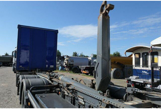 Pacēlājs ar āķi Mercedes-Benz 2543 L Actros 6x2, Meiller RK 21.70, Lenk-Lift: foto 6