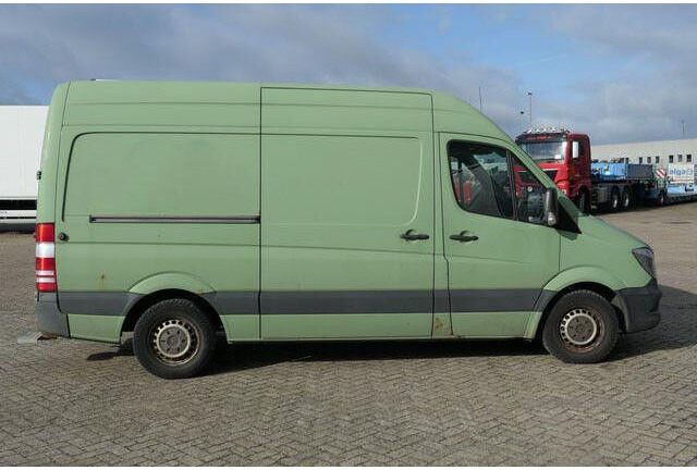 Mercedes-Benz 316 CDI Sprinter 4x2, Klima, Bott-Regale, AHK - Kravas mikroautobuss: foto 4 Mercedes-Benz 316 CDI Sprinter 4x2, Klima, Bott-Regale, AHK - Kravas mikroautobuss: foto 4