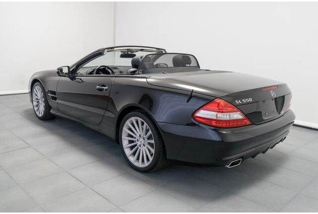 Mercedes-Benz SL-Klasse 500/550, erst 39 Tkm., TOP Zustand/TÜV neu! - Vieglā automašīna: foto 4 Mercedes-Benz SL-Klasse 500/550, erst 39 Tkm., TOP Zustand/TÜV neu! - Vieglā automašīna: foto 4