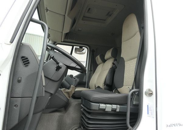 Furgons ar slēgtā virsbūve Renault Midlum 220 4x2, LBW, AHK, 6.100mm lang, Klima: foto 11