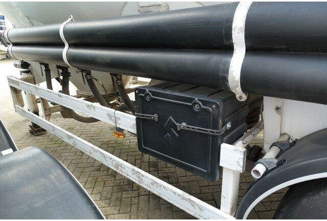 SPITZER SF 2743 PI, Zement, Alu-Felgen, 43m³, 1 Kammer - Puspiekabe cisterna: foto 5 SPITZER SF 2743 PI, Zement, Alu-Felgen, 43m³, 1 Kammer - Puspiekabe cisterna: foto 5