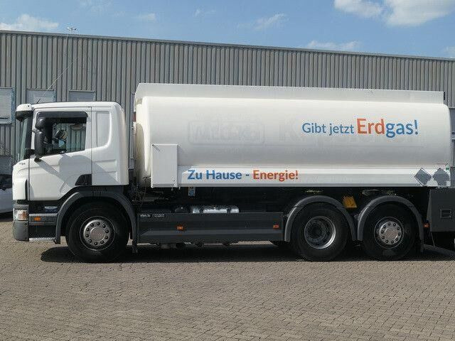 Scania P 320 6x2, Lindner & Fischer, 19m³, 3 Kammern - Autocisterna: foto 2 Scania P 320 6x2, Lindner & Fischer, 19m³, 3 Kammern - Autocisterna: foto 2