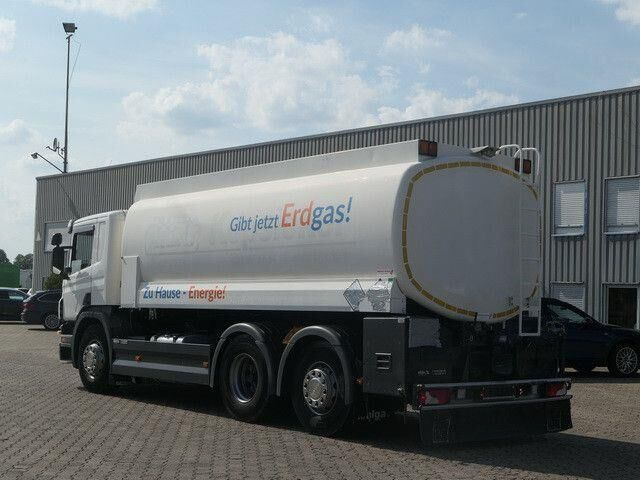 Scania P 320 6x2, Lindner & Fischer, 19m³, 3 Kammern - Autocisterna: foto 3 Scania P 320 6x2, Lindner & Fischer, 19m³, 3 Kammern - Autocisterna: foto 3