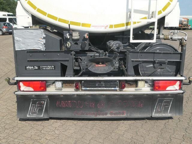 Scania P 320 6x2, Lindner & Fischer, 19m³, 3 Kammern - Autocisterna: foto 4 Scania P 320 6x2, Lindner & Fischer, 19m³, 3 Kammern - Autocisterna: foto 4